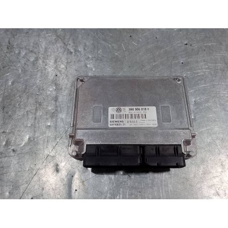 KOMPUTER, STEROWNIK VOLKSWAGEN PASSAT B5 FL 1.6  2004 3B0906018F 1 