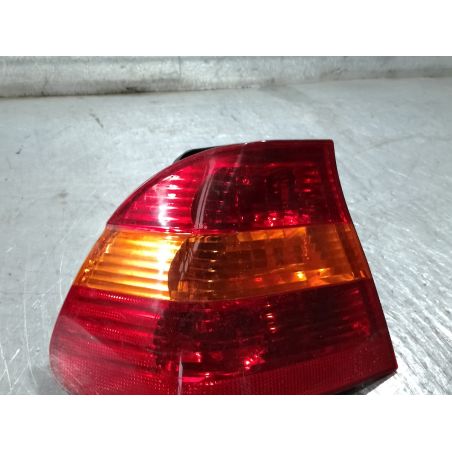 LAMPA TYLNA LEWA BMW E46 2.2 B 2001 