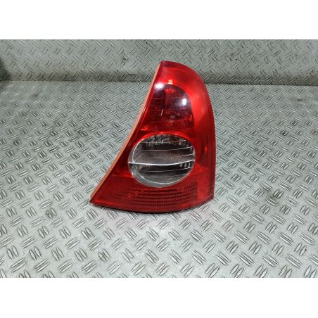 LAMPA TYLNA PRAWA RENAULT CLIO II LIFT 1.2 8V 2004 1 