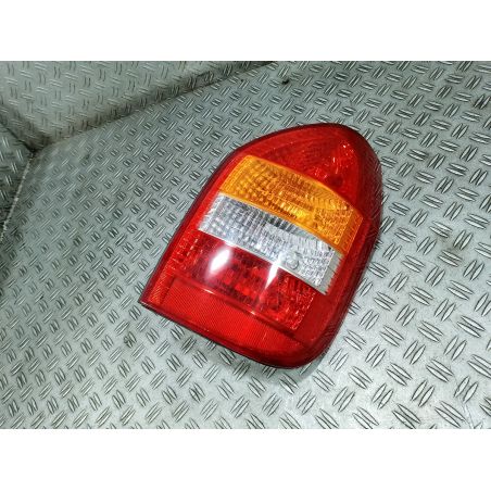 LAMPA TYLNA LEWA OPEL ZAFIRA A 1.8 16v 2001 1 