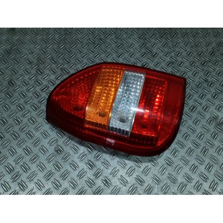 LAMPA TYLNA PRAWA OPEL ZAFIRA A 1.8 16v 2001 1 