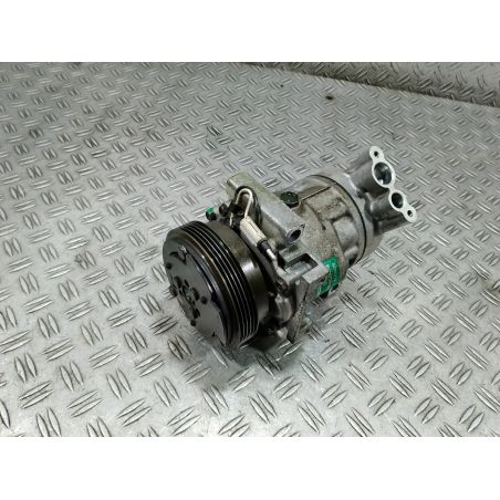 POMPA, SPRĘŻARKA KLIMATYZACJI RENAULT CLIO II LIFT 1.2 8V 2004 7700115830 