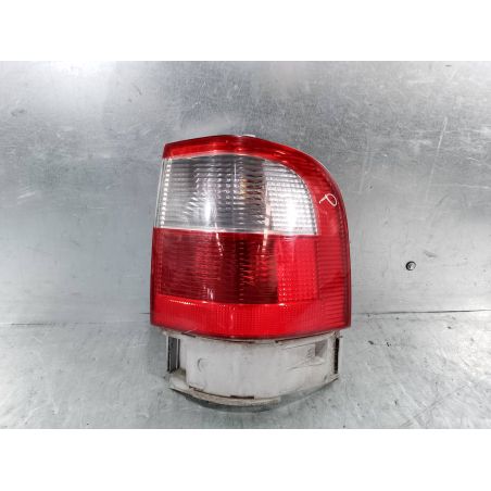 LAMPA TYLNA PRAWA FORD GALAXY MK II 1.9 TDI 2002 964466  964464   1 