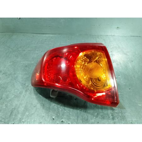 LAMPA TYLNA LEWA TOYOTA COROLLA E15 1.8 16V  2ZR-E25W 2010 1 