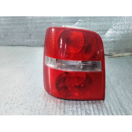 LAMPA TYLNA LEWA VW TOURAN I 1.9 TDI 2004 11-B672B 1 