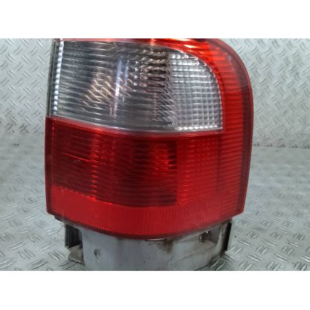 LAMPA TYLNA PRAWA FORD GALAXY I 1.9 TDI  2001 964466 1 