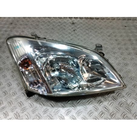 LAMPA PRZÓD PRAWA HYUNDAI GETZ 1.1 MPI 2002 89007310 