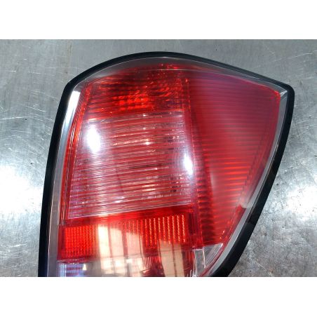 LAMPA TYLNA PRAWA OPEL ASTRA H 1.7 CDTI 2006 24451840    333658610 1 