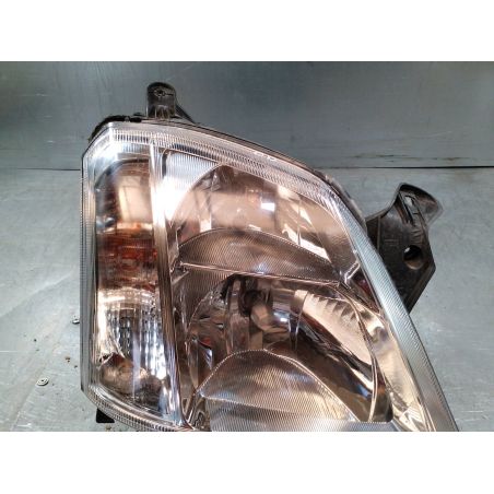 LAMPA PRZÓD PRAWA OPEL MERIVA A 1.8 B 2003 20-A337B 