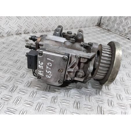 POMPA WTRYSKOWA AUDI A4 B6 2.5 TDI 2002 0470506030  059130106J     1 