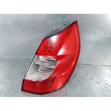 LAMPA TYLNA PRAWA RENAULT SCENIC II ( 03-09 ) 1.9 DCI 2006 219 045 8200474327-A   1 