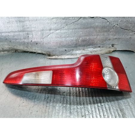 LAMPA TYLNA PRAWA VOLVO V50 2.0 HDI 2004 405 000 30678748 1 