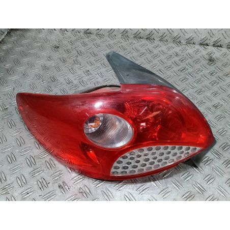 LAMPA TYLNA LEWA PEUGEOT 206 PLUS 1.4 8V 2008 11-8058 L 1 