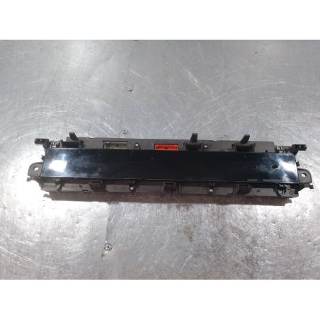 LICZNIK RENAULT SCENIC II ( 03-09 ) 1.6 16V 2007 21669399-9   21669394-9   21669396-0   P8200461294H 1 