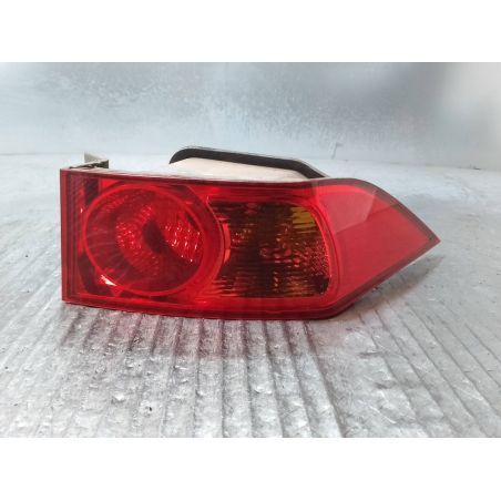 LAMPA TYLNA PRAWA HONDA ACCORD VII 2.0 2003 P3212R 1 