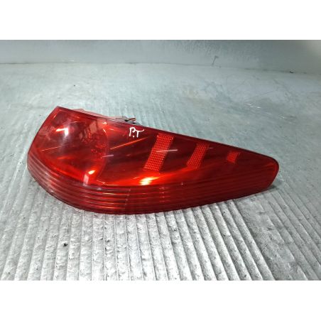 LAMPA TYLNA PRAWA PEUGEOT 607 2.7 V6 HDI 2006 1 