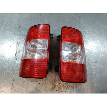 LAMPY TYŁ KOMPLET VW CADDY II 1.6 8V 2006 4VEX-13A602-AA   4VEX-13440-AA   4VEX-13450-AA   4VEX-13A603-AA    1 