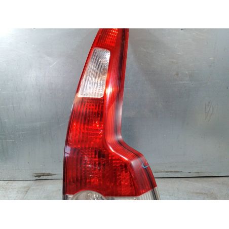 LAMPA TYLNA PRAWA VOLVO V50 1.6 16V 2003 30678748 1 