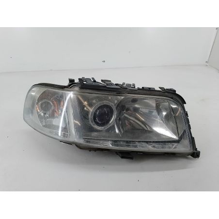 LAMPA PRZÓD PRAWA AUDI A8 D2 2.5 TDI 150KM 2.5 TDI 150KM 1999 4D0941004T   1 