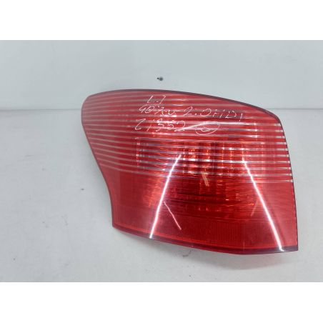 LAMPA TYLNA LEWA PEUGEOT 407 SW 2.0 HDI 2004 25619503 1 