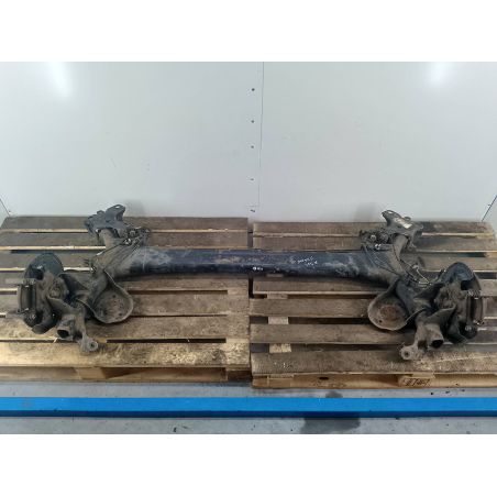 BELKA ZAWIESZENIA, OŚ TYŁ RENAULT MEGANE III ( 08-16 ) 1.5 DCI 2010 196 246 1 