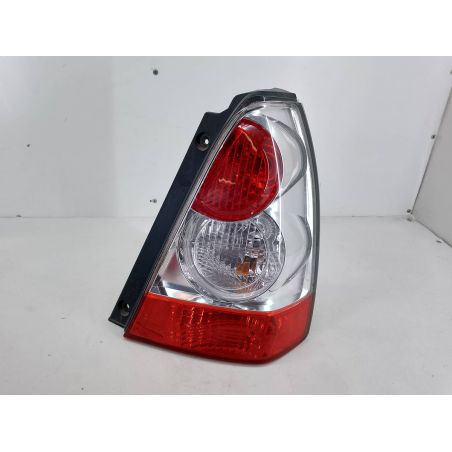 LAMPA TYLNA PRAWA SUBARU FORESTER II 2.0 BOXER 2006 301 000 1 