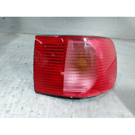 LAMPA TYLNA PRAWA AUDI A8 D2 2.5 TDI 150KM 2.5 TDI 150KM 1999 4D0945096 1 