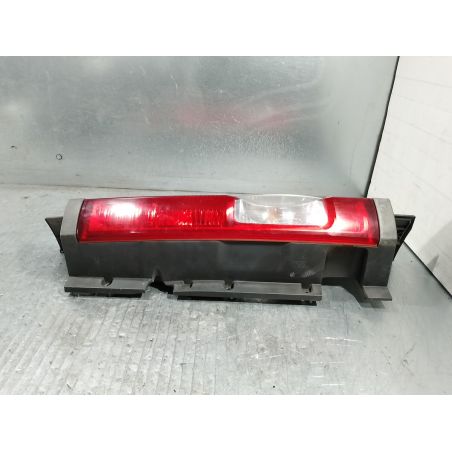 LAMPA TYLNA PRAWA OPEL VIVARO I 1.9 DCI 2004 93857722   265A60118R 1 