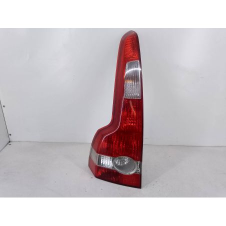 LAMPA TYLNA LEWA VOLVO V50 2.0 D 136KM 2.0 D 2005 362 210 30678745 1 